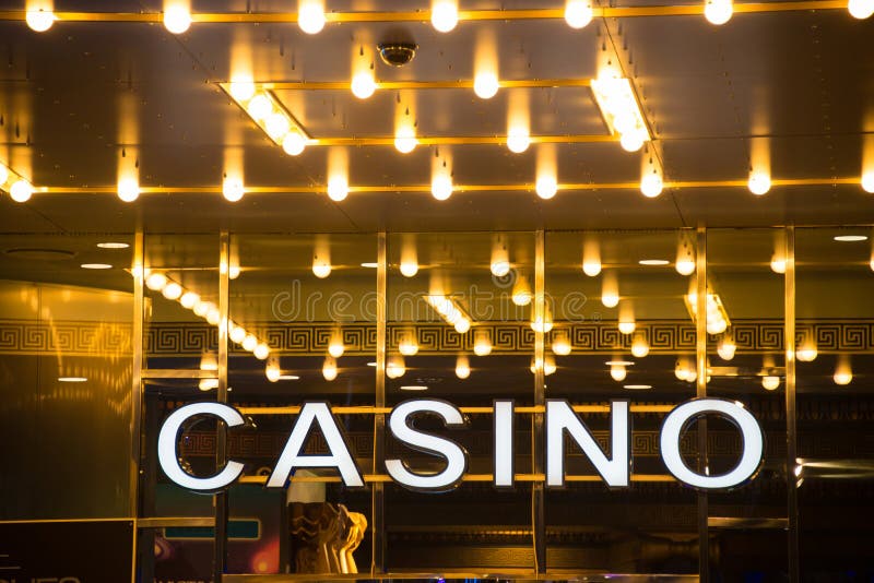 Did you know that nearly 60% of Australian online casino players cite withdrawal speed as the *most* important factor when choosing where to play? It’s not about the biggest bonuses or flashiest games – Aussies want their winnings, and they want them fast. That’s what we’re digging into today, with a deep dive into the withdrawal process at Kangaroo 88, an online casino promising a taste of the Outback. Operated by Kangaroo 88 Hollycorn N.V. and licensed in Curaçao, this relatively new contender is making waves with its extensive game library and generous welcome offer – but how does it stack up when it comes to actually getting your hands on your hard-earned AUD? Let’s unpack everything you need to know, from limits and processing times to the all-important verification process.